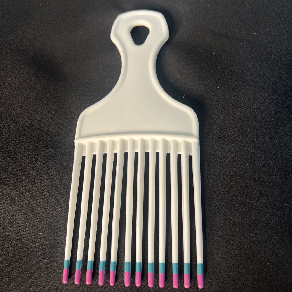 Vintage Plastic Hair Pick Comb Lift 7" White Teal Made in USA 4345608 Color Dip